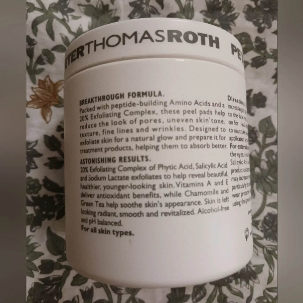 ✨️SEALED✨️ Peter Thomas Roth Peptide 21 Amino Acid Exfoliating Peel Pads